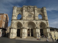 [Facciata neogotica della cattedrale di Cuenca]