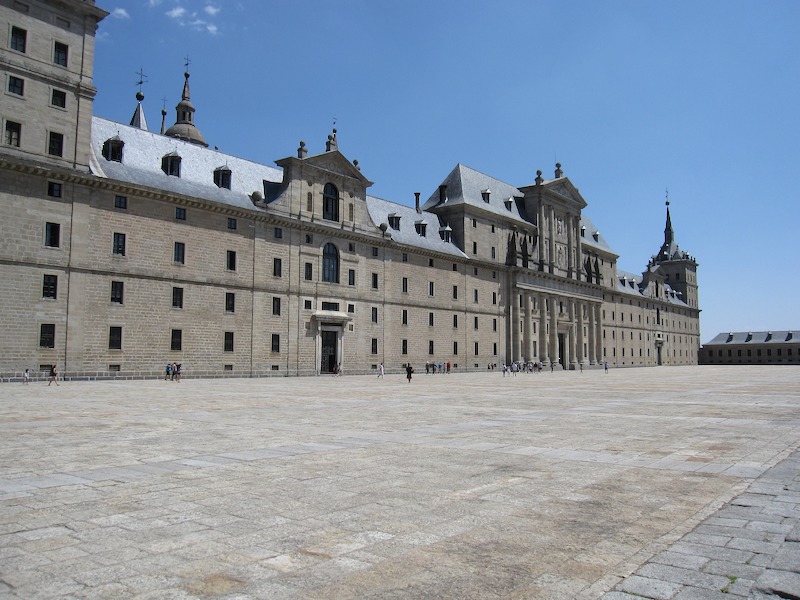 [Lato Ovest dell'Escorial]